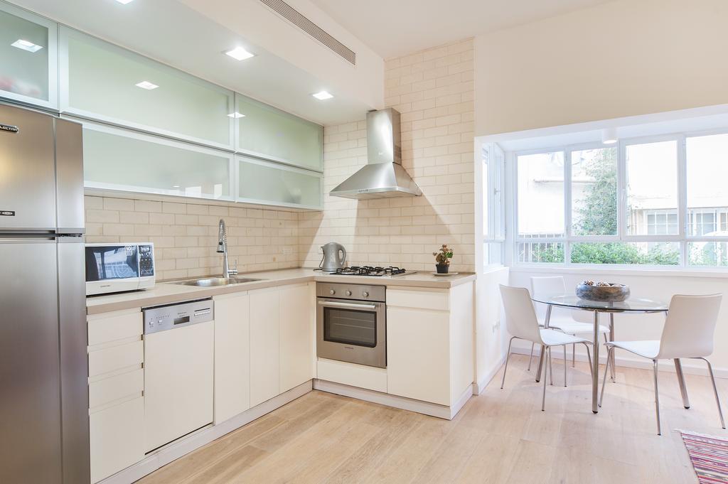 Bright 2Bd Apartment In The Heart Of Tel Aviv With Shelter By Sea N' Rent Exterior photo
